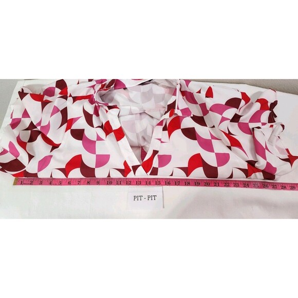 BLOOMCHIC WOMENS 26 4X WHITE PINK BLOUSE GEOMETRIC RETRO V-NECK STYLISH ABSTRACT - Picture 12 of 13